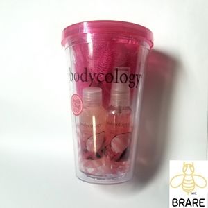 NWT Bodycology Bath Set Coconut Hibiscus
